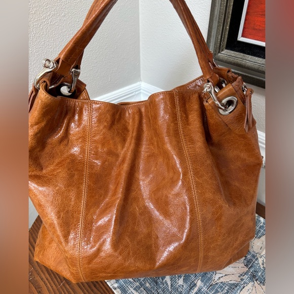 Gianni Chiarini Rich Redish- Tan or Brown Hobo Style Leather Bag - Picture 2 of 14